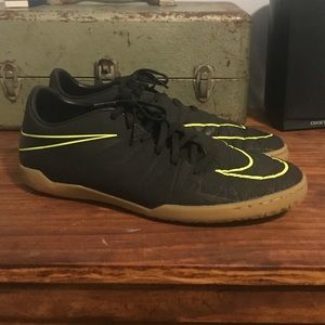 Nike HyperVenom Phelon II IC
